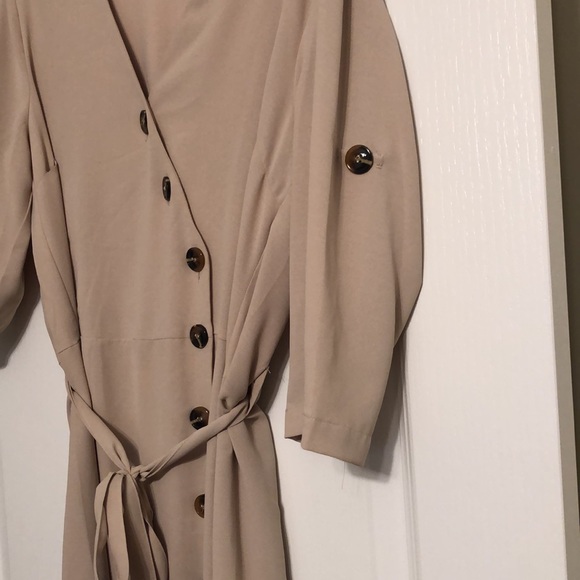 Entro safari style dress - Picture 5 of 10